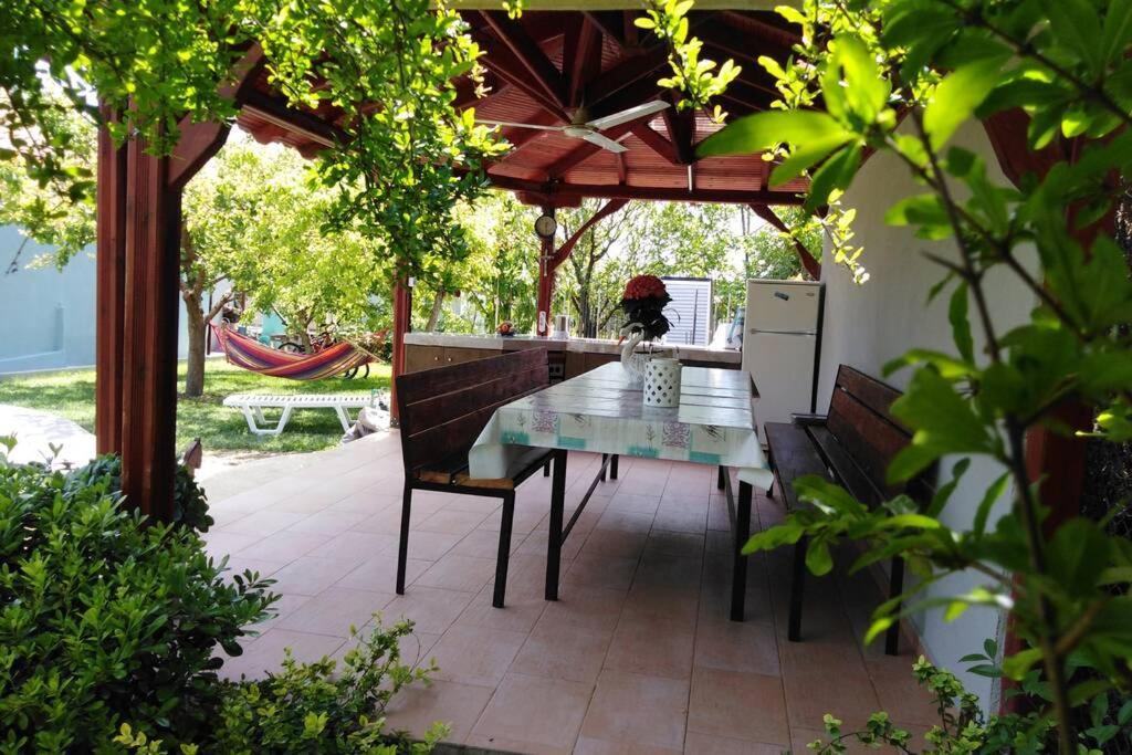 Villa Viktoria Halkidiki Nea Silata Exterior foto